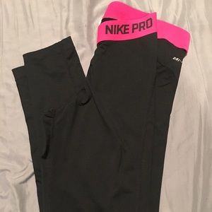 Nike Pro Dri -Fit Workout Leggings